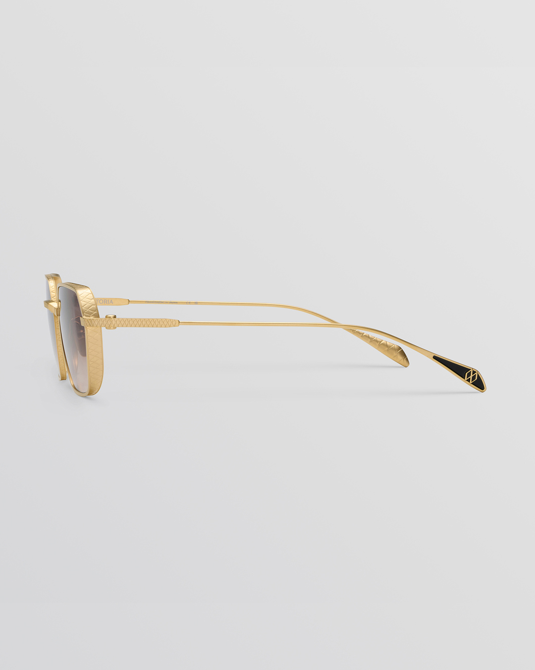 Gold Titanium