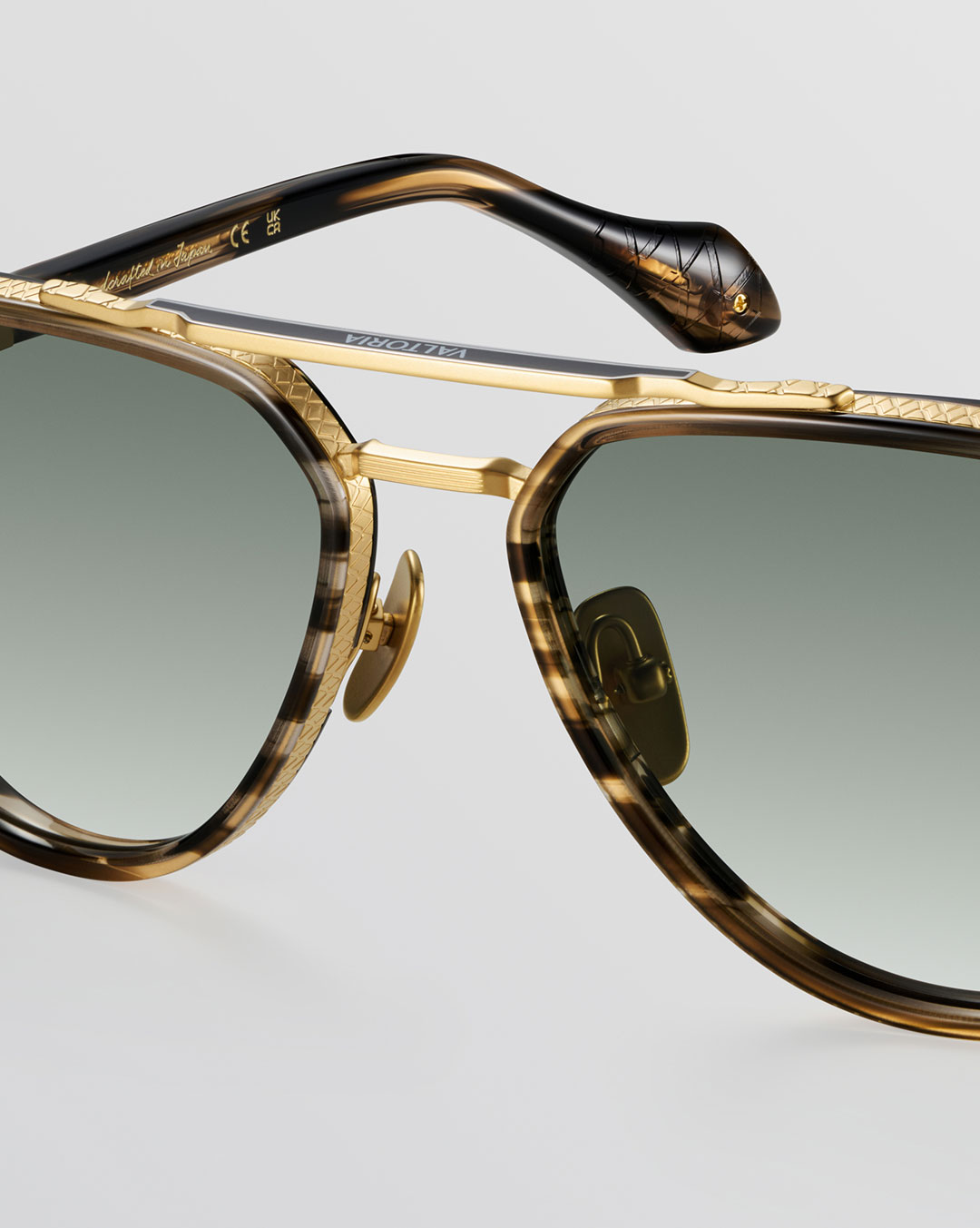black-tortoise-green