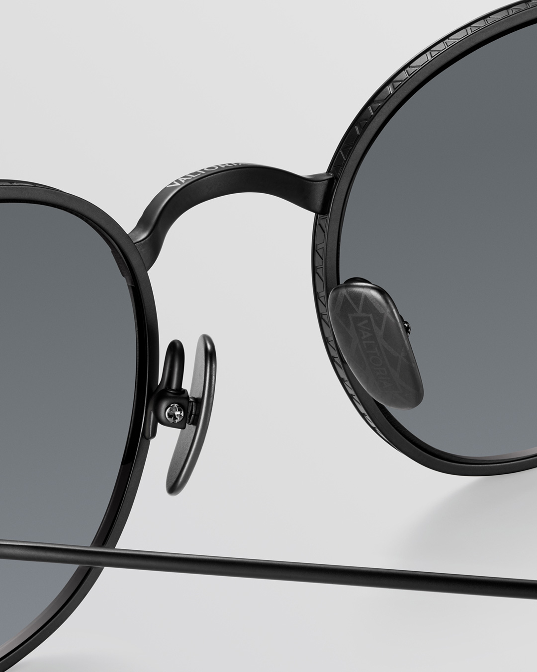 Black Titanium