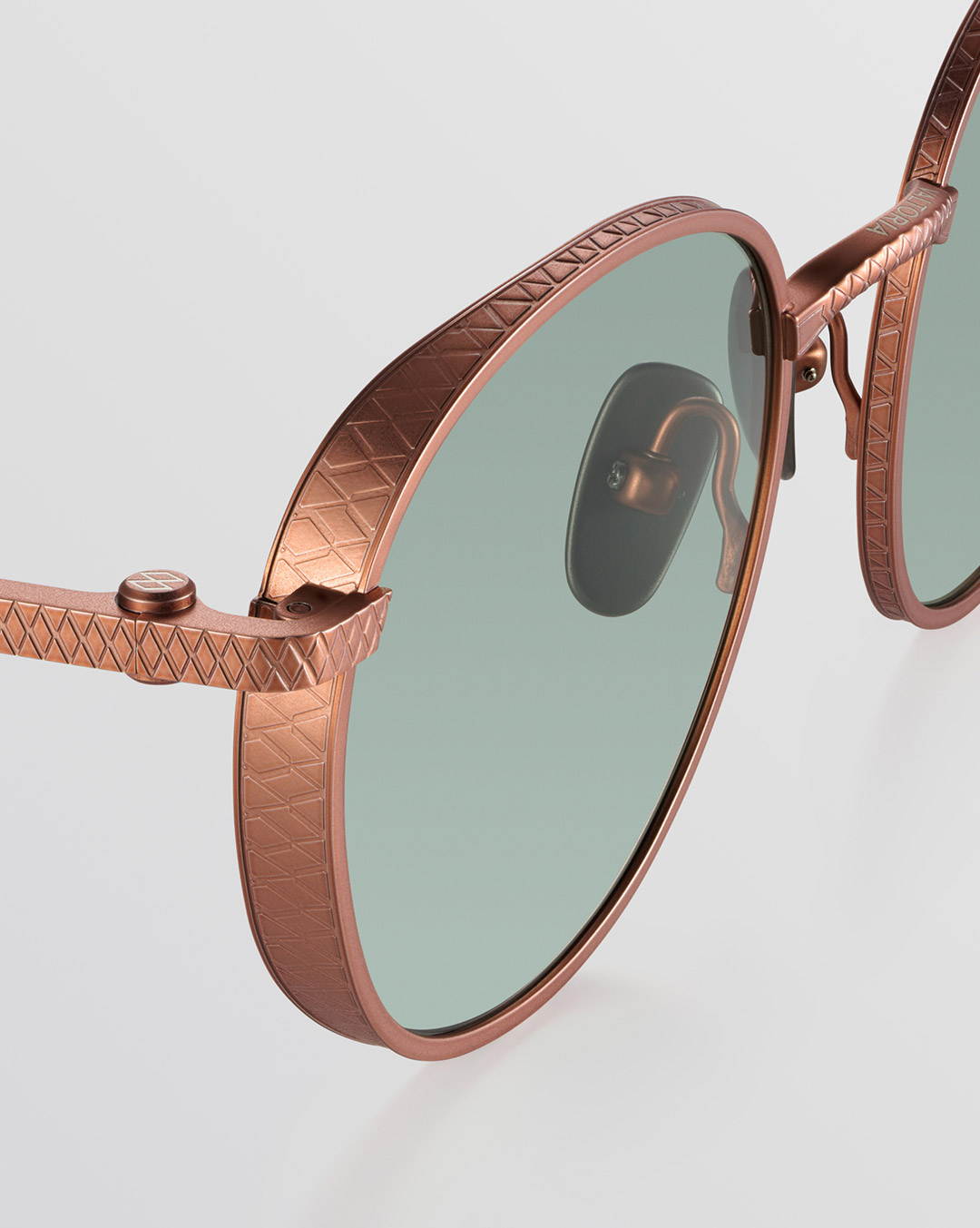 Bronze Titanium