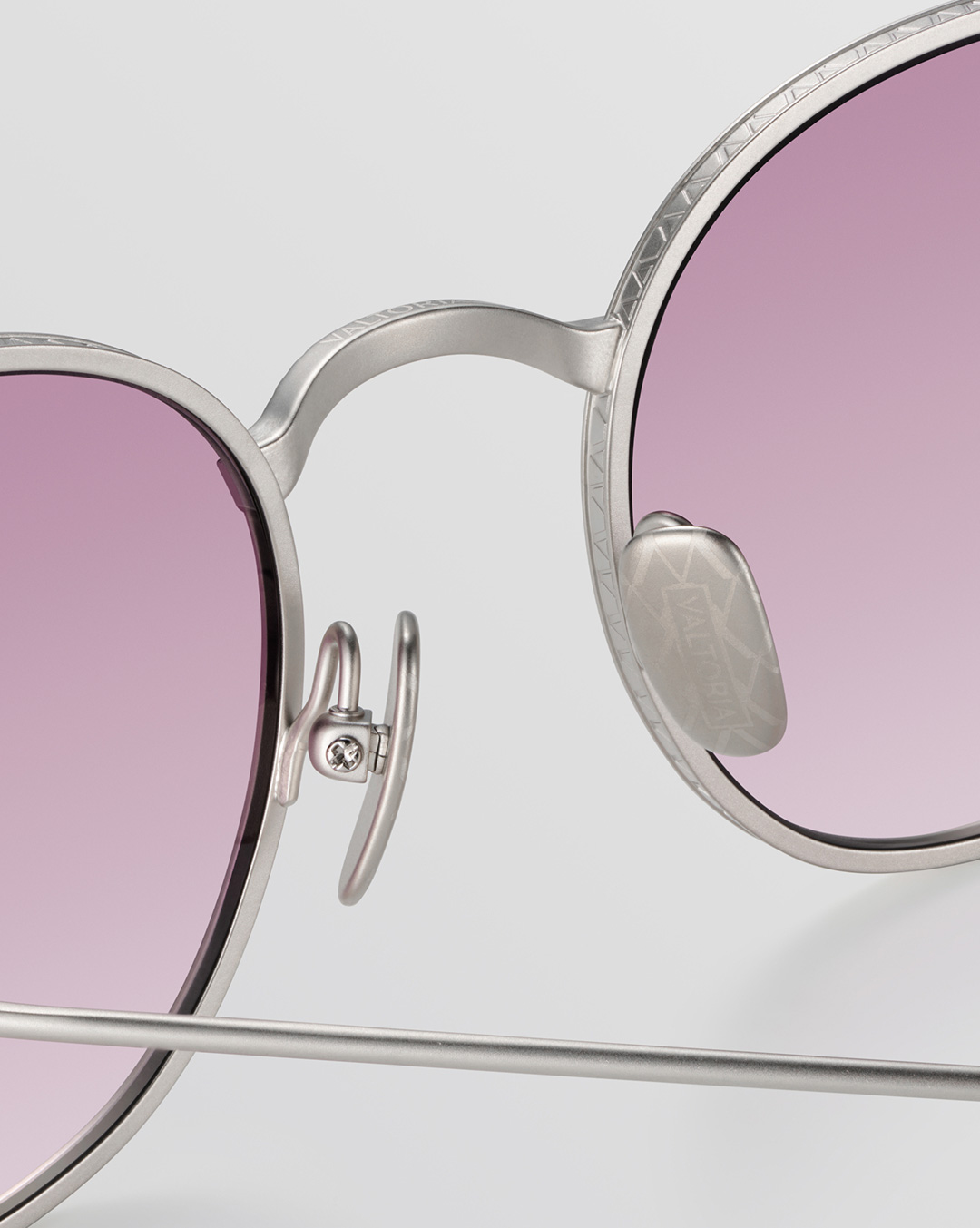 Silver Titanium
