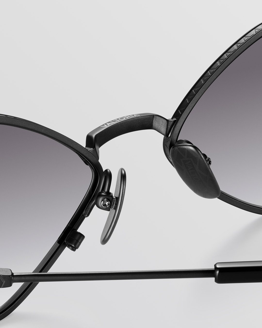 Black Titanium
