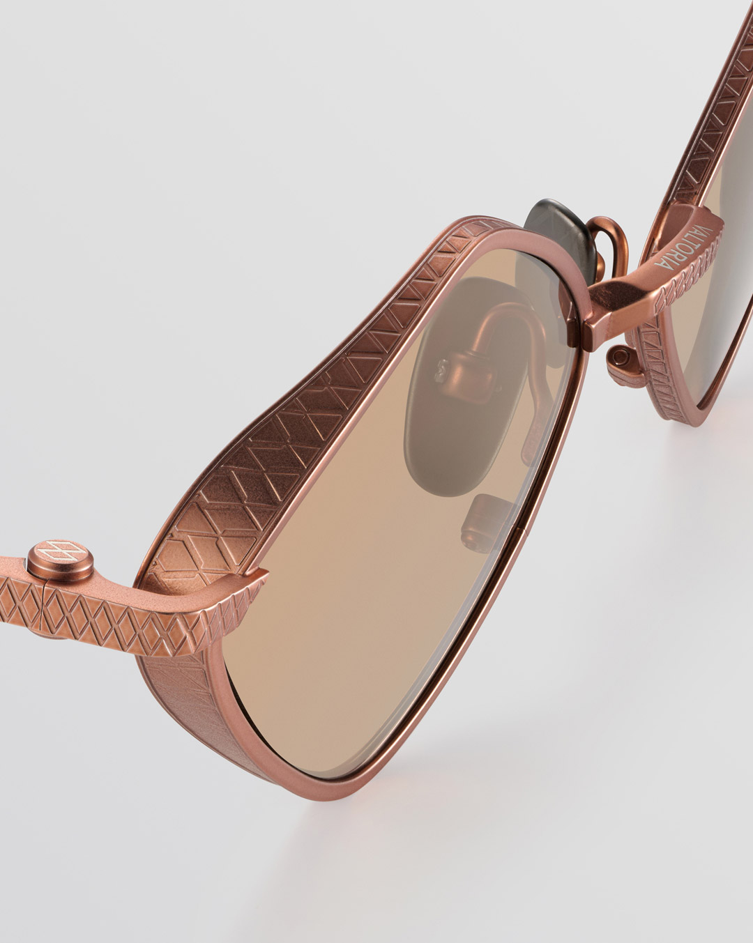 Bronze Titanium