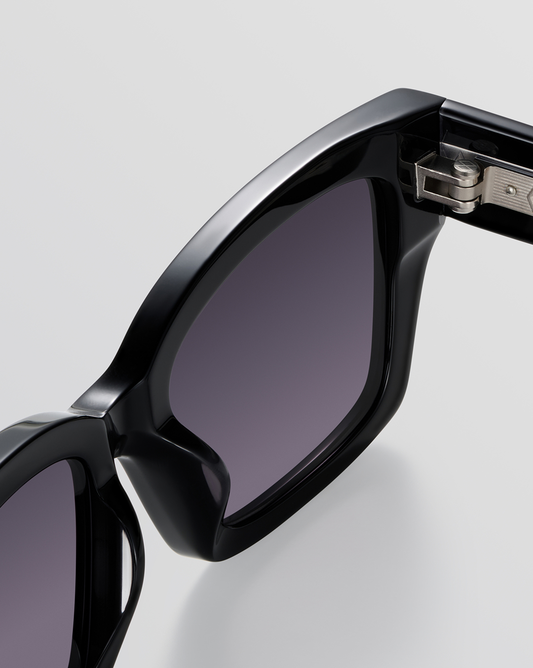 Black Glossy