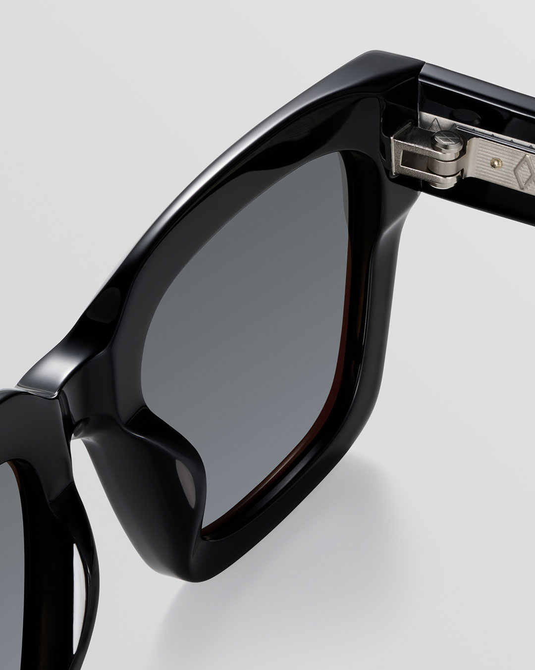 Black Glossy