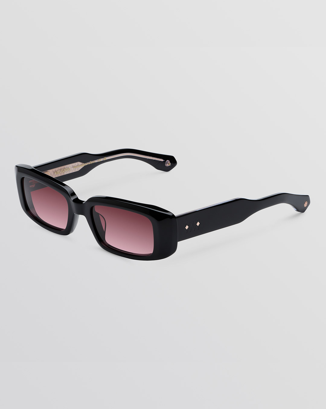 black-glossy-berry