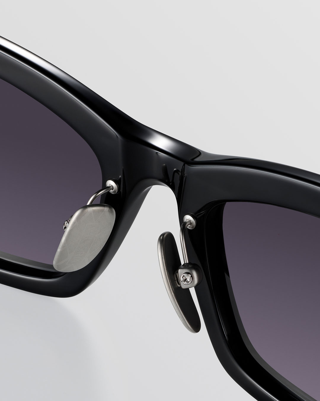 Black Glossy Grey