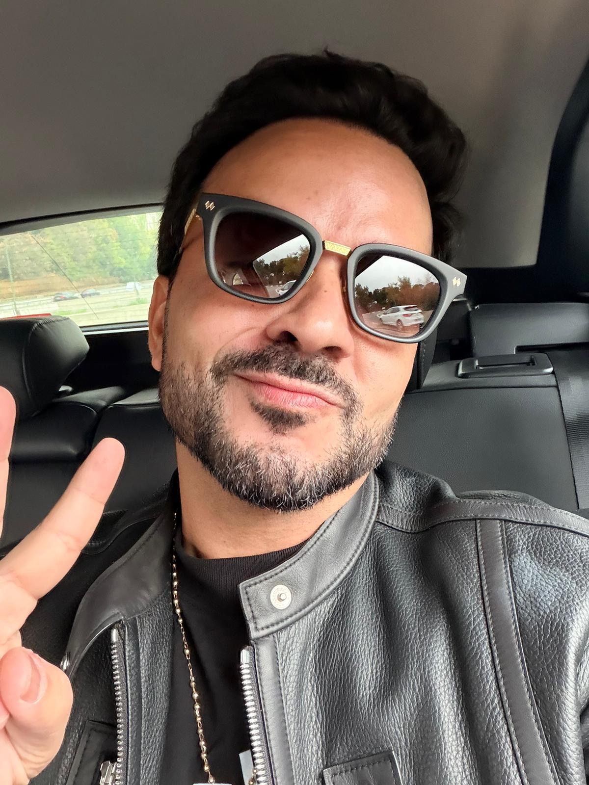 50 Luis Fonsi valtoria