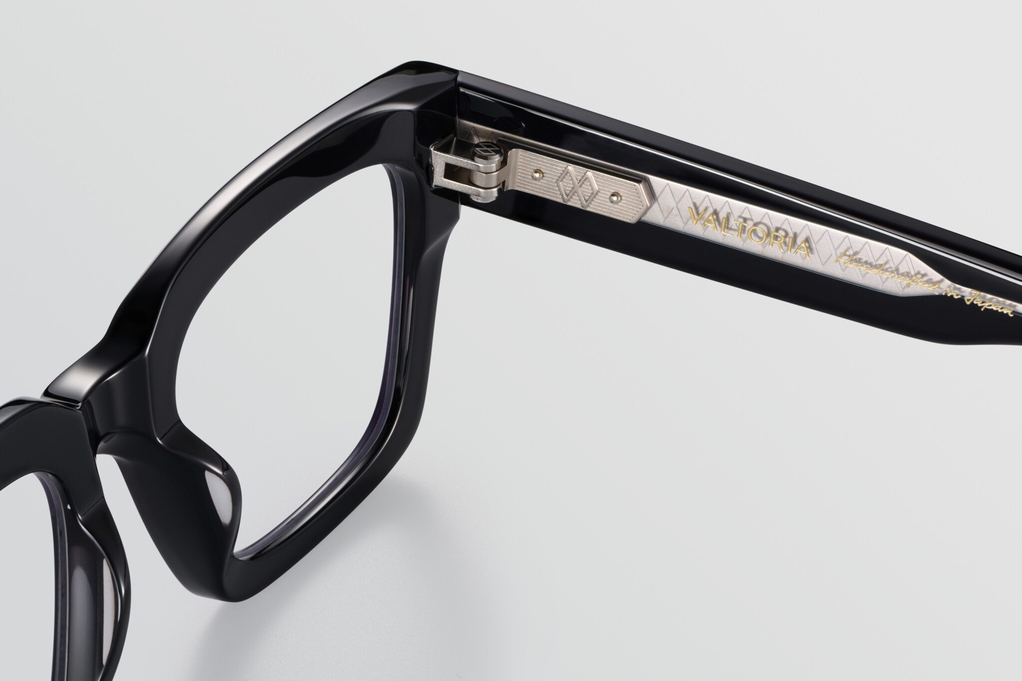 Valtoria optic Elton model luxury glasses Monaco Japan