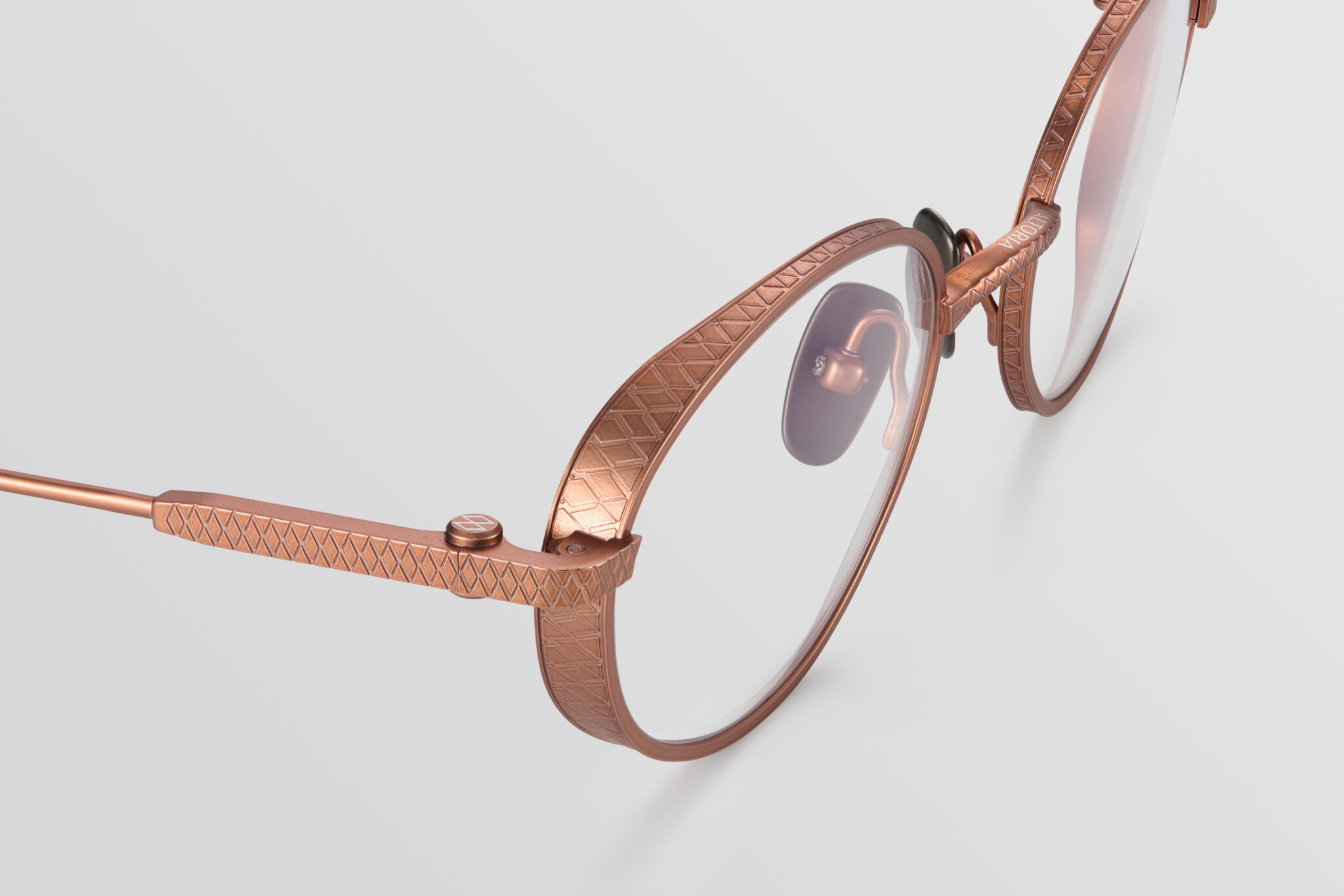 Valtoria Helios model Optics titanium 