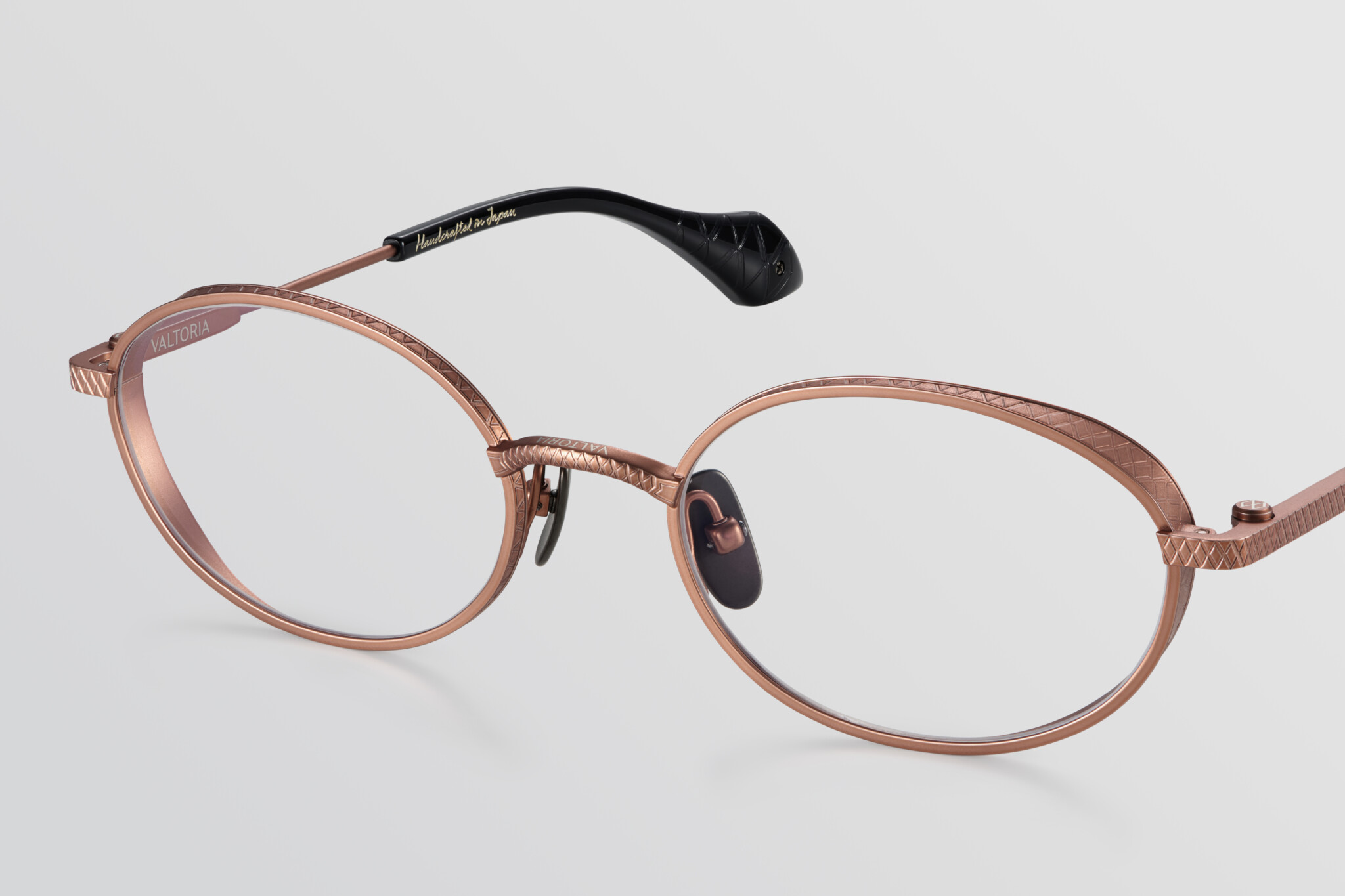 Valtoria Helios model Optics titanium 