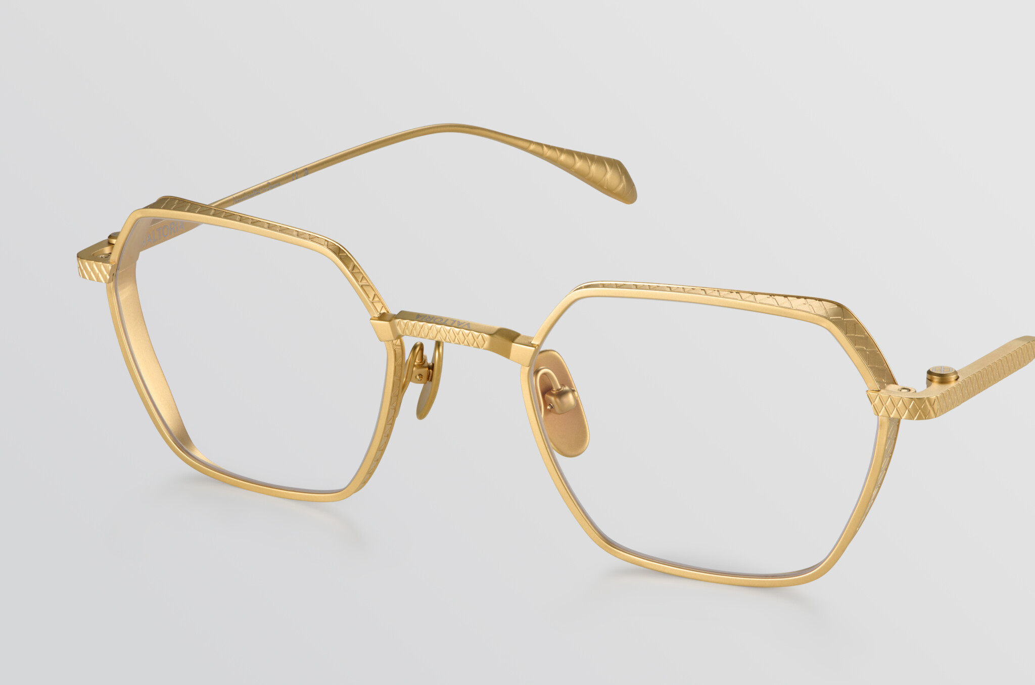 Valtoria, Gaby model, optics, gold titanium