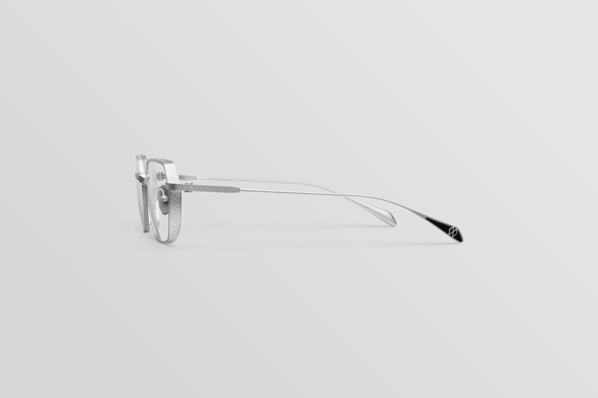 Valtoria Gaby model, optic titanium